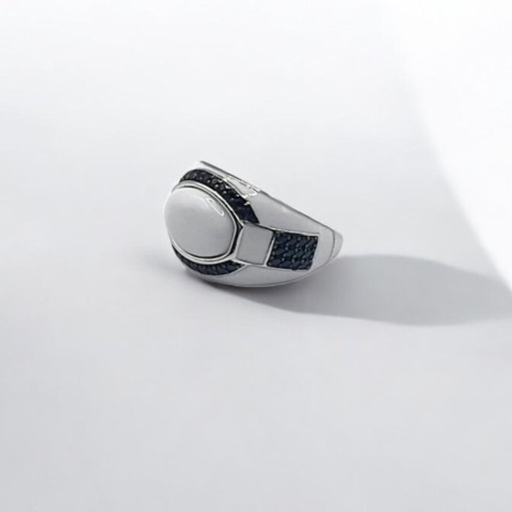 White Agate and Black Spinel Ring in 925 Sterling Silver - Picture 2 of 3